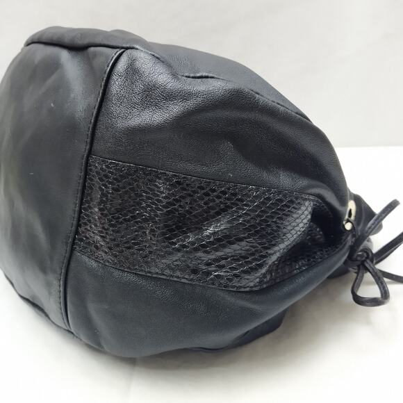 Kate Spade New York Black Soft Leather Zipper Closure Hobo Shoulder Bag - Picture 15 of 16